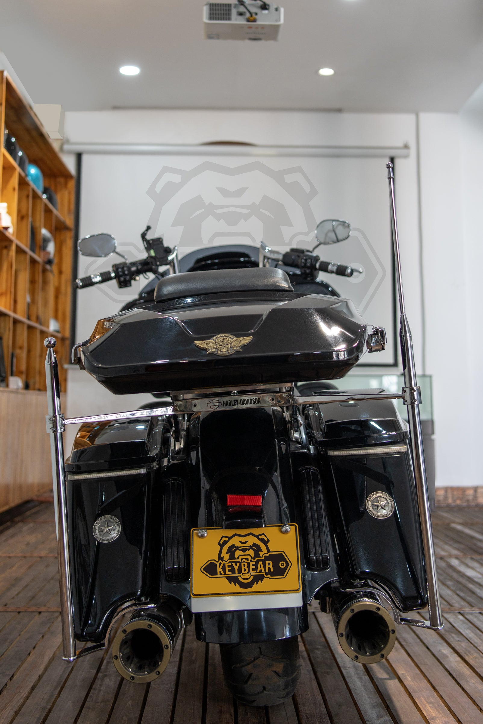 Harley Davidson modified flagpole for Road Glide